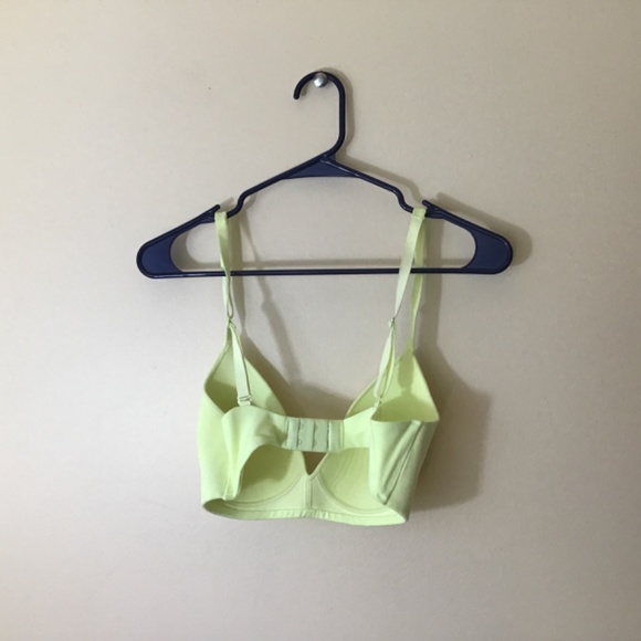 GapBody Florescent Green Wireless Breathe Bra - Picture 2 of 2